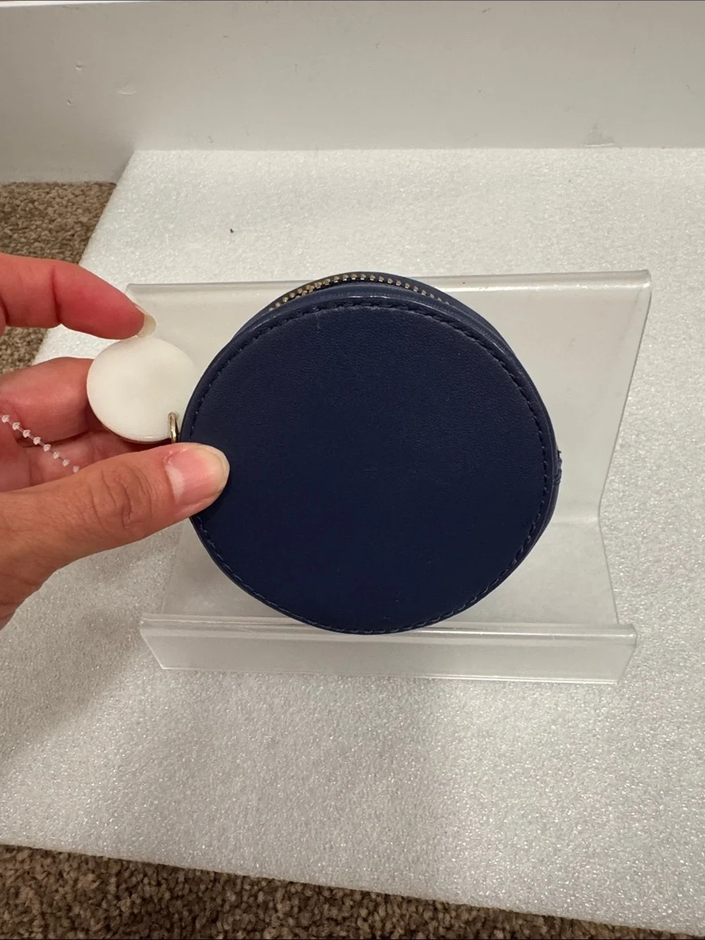 Kate spade everything starts from a dot storybook lining coin purse